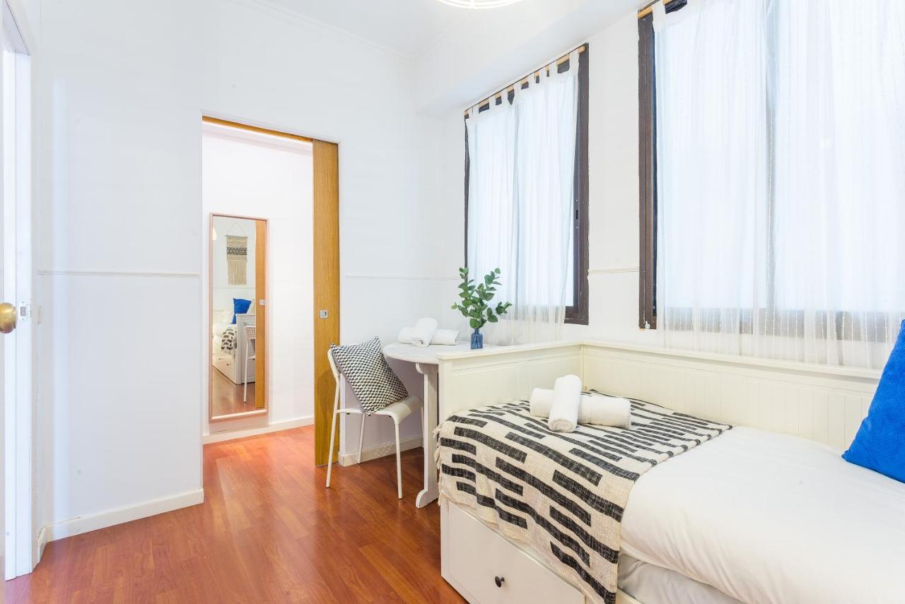 ברצלונה Lodging Apartments Illa Diagonal מראה חיצוני תמונה