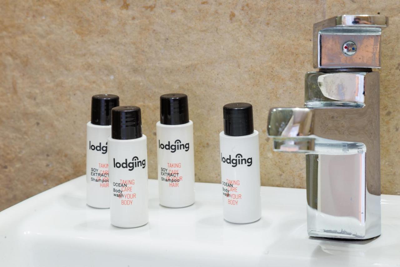 ברצלונה Lodging Apartments Illa Diagonal מראה חיצוני תמונה